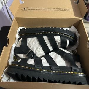 Dr. Martens Blaise Hydro Leather Strap Sandals Size 9. Retail Value-$120.00